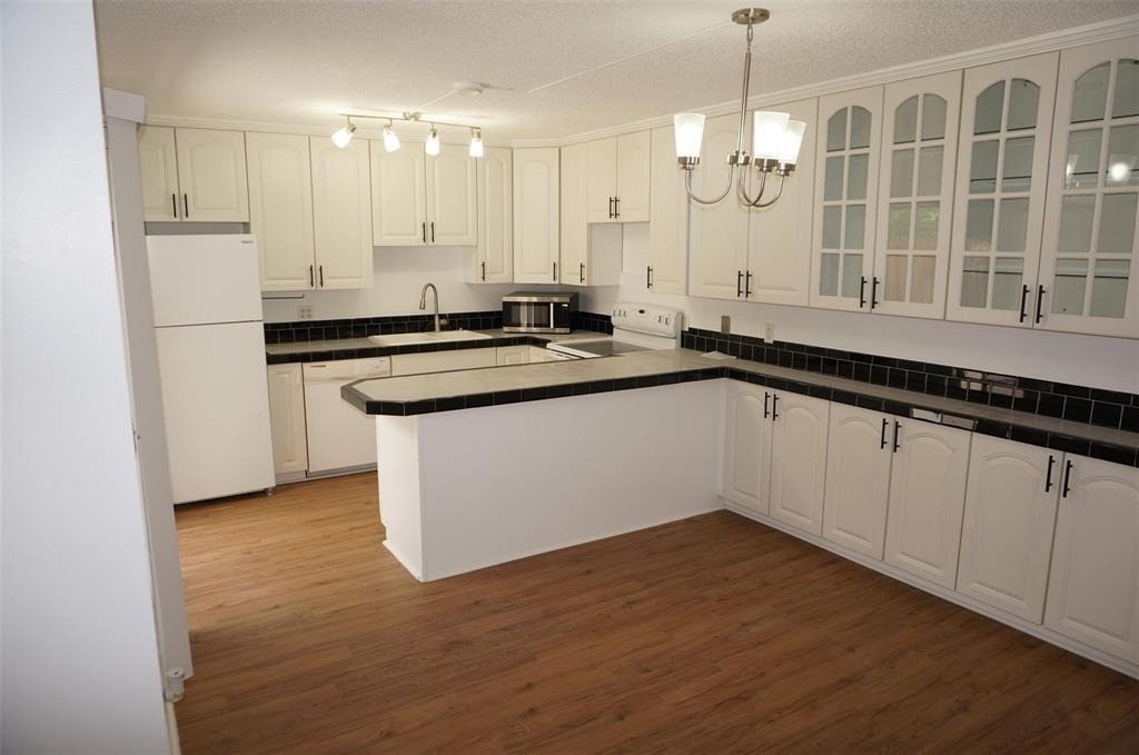 3425 San Bernadino Drive - Photo 8