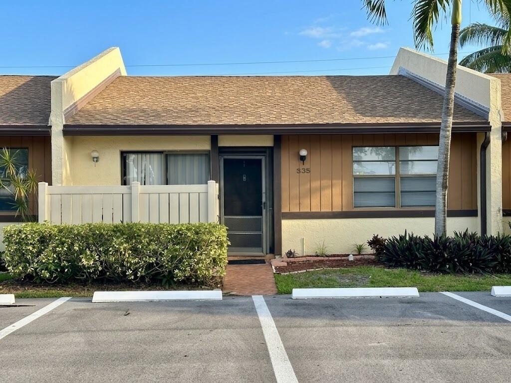 535 Banks Road - Photo 1
