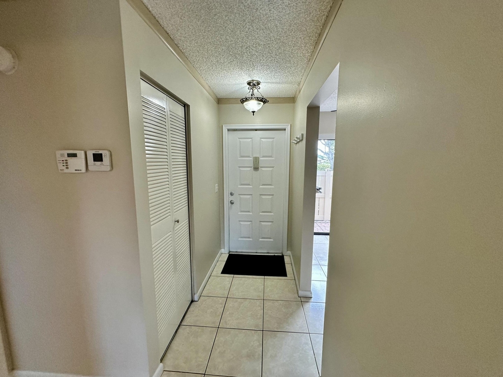 535 Banks Road - Photo 3
