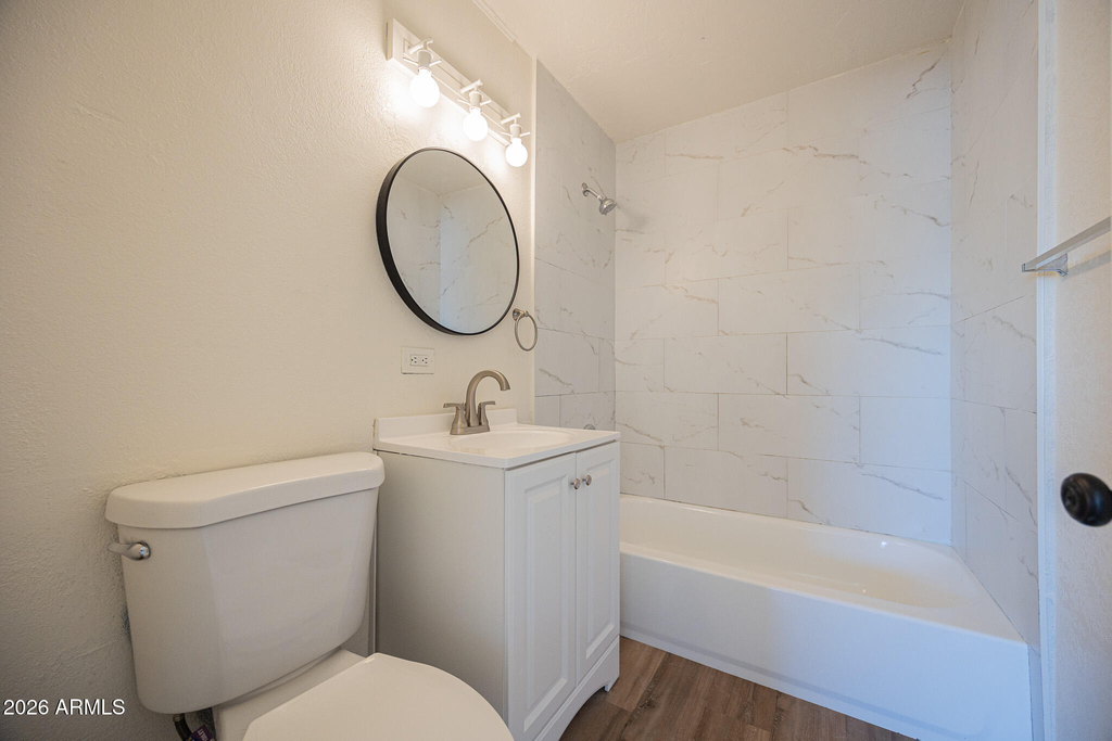 338 E Vogel Avenue - Photo 10