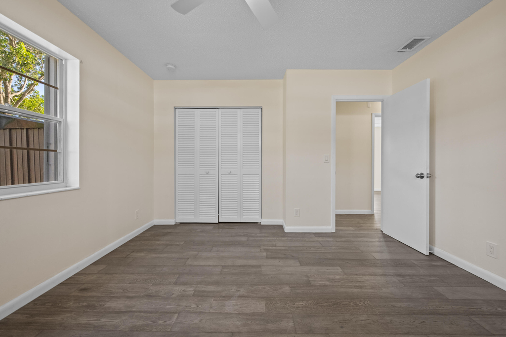 1095 Chickasaw Street - Photo 18