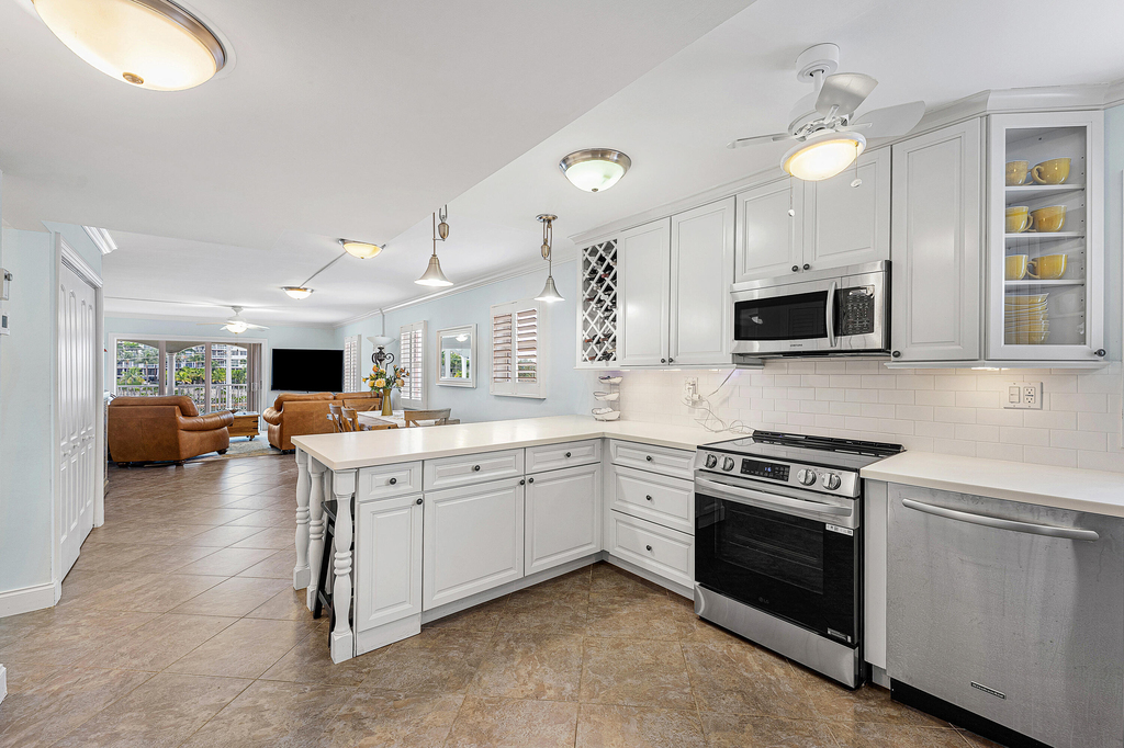 1001 E Camino Real - Photo 13