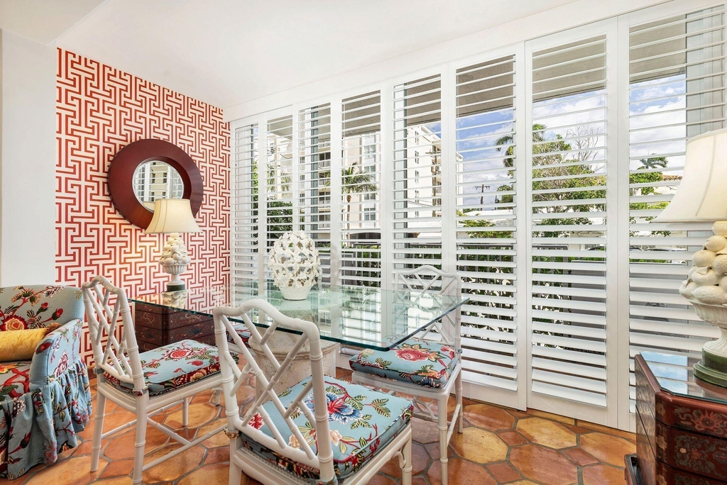 401 Peruvian Avenue - Photo 5