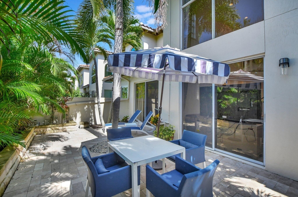 2526 Nw 52nd Street - Photo 47