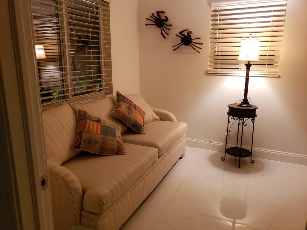 2050 Ne 62nd Street - Photo 12