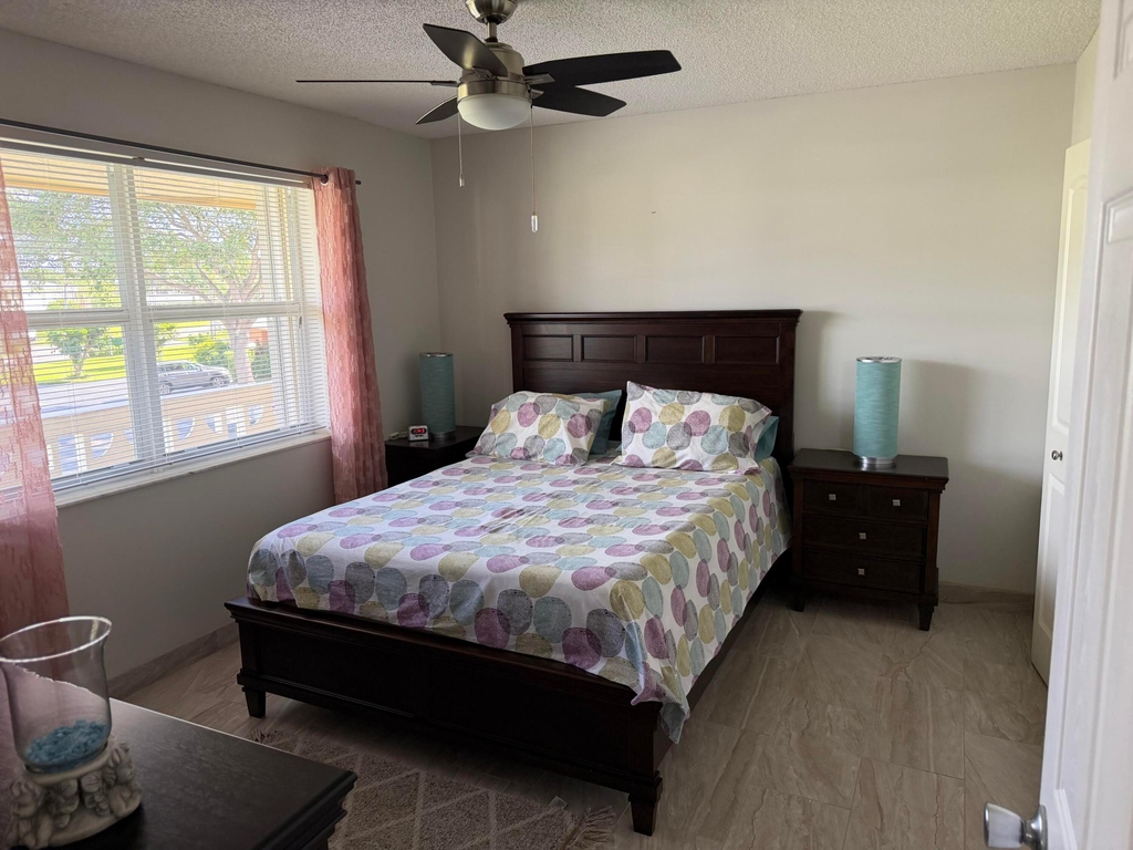 1950 Nw 13th Street - Photo 7