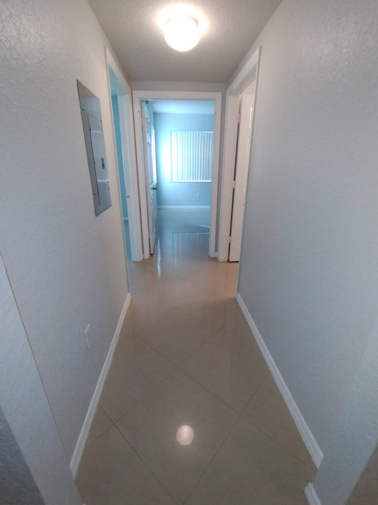 2307 Belmont Lane - Photo 2