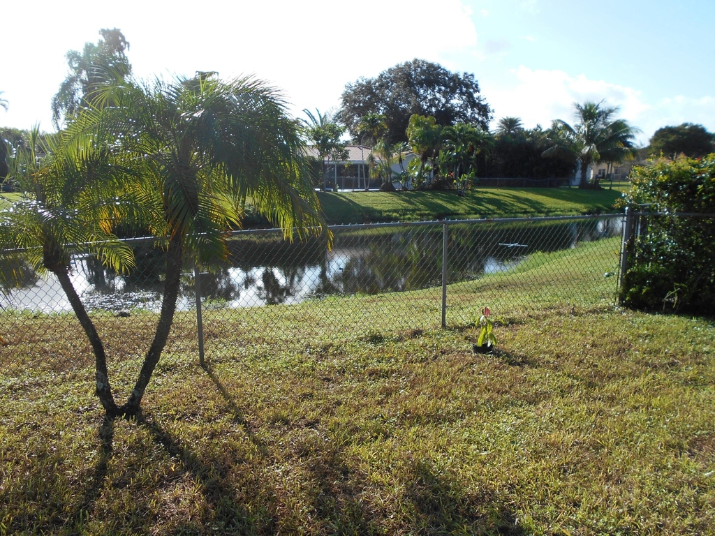 827 Nw 87th Avenue - Photo 42