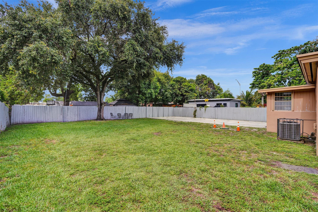 2180 Nw 105th Terrace - Photo 37