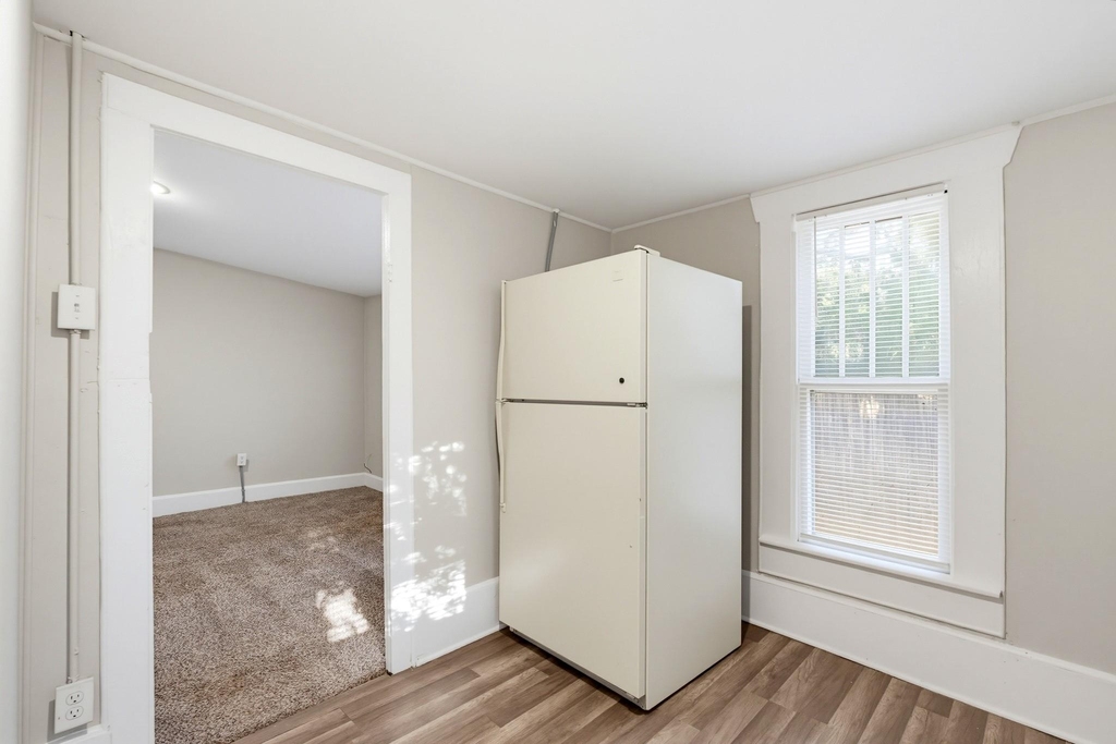733 Cherry Street - Photo 18