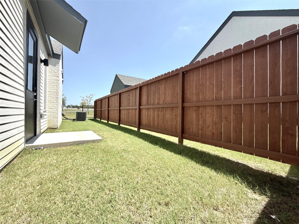 15883 Bear Trap Way - Photo 16