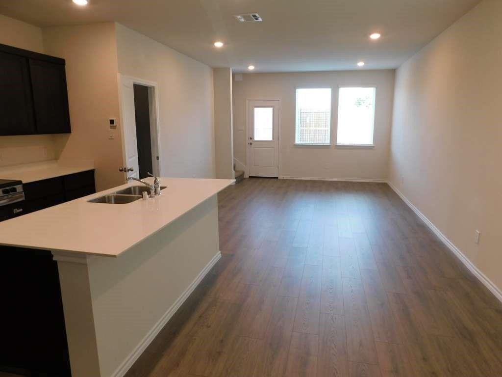 6223 Silver Maple Way - Photo 4