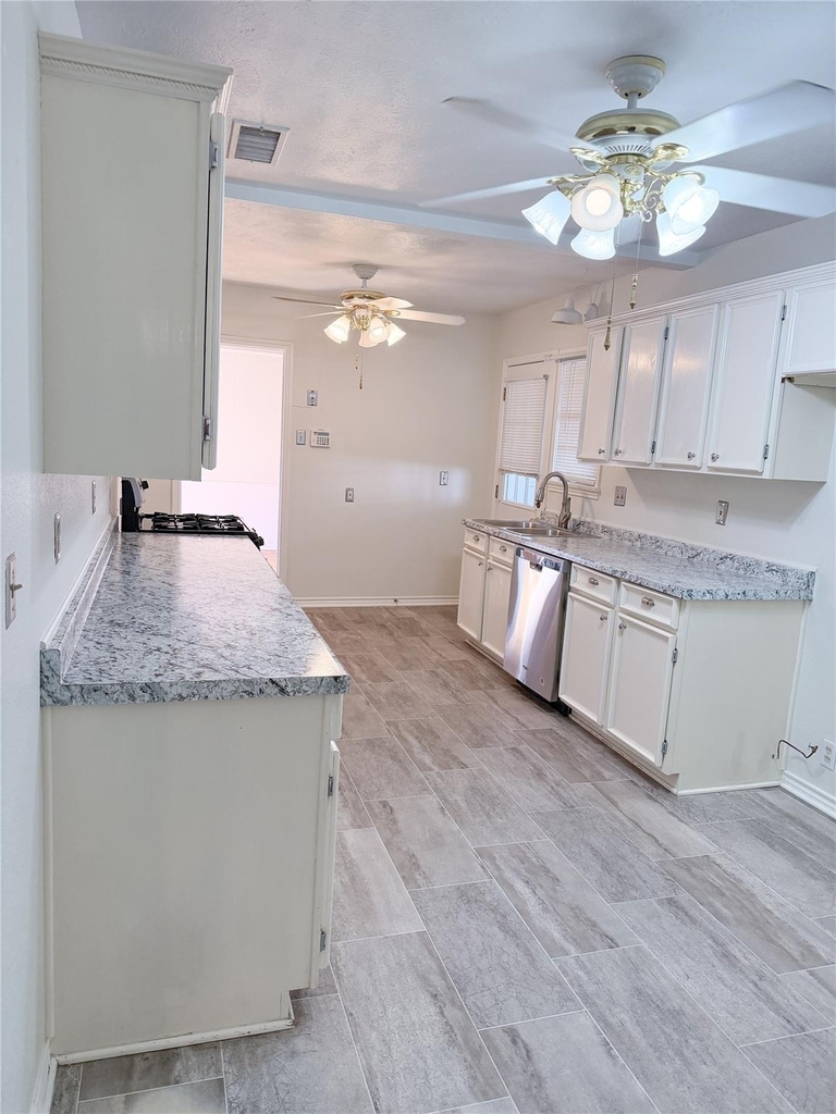 6454 Camp Bowie Boulevard - Photo 11
