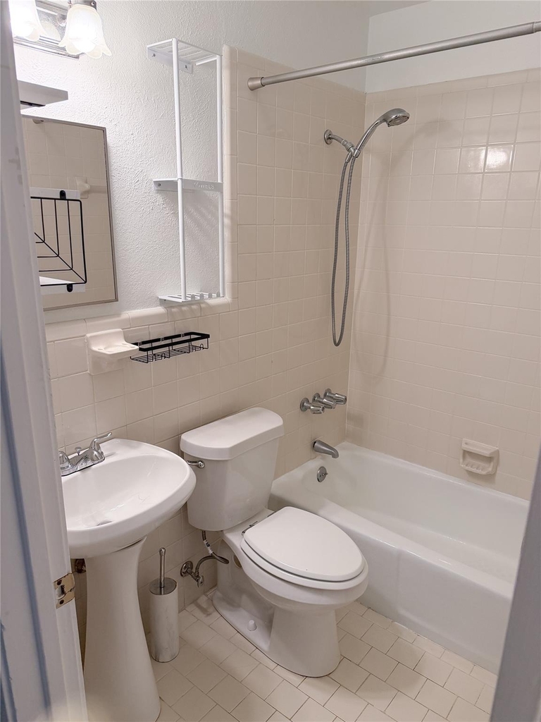 6454 Camp Bowie Boulevard - Photo 27