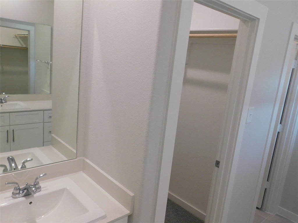 2702 Baynes Place - Photo 16