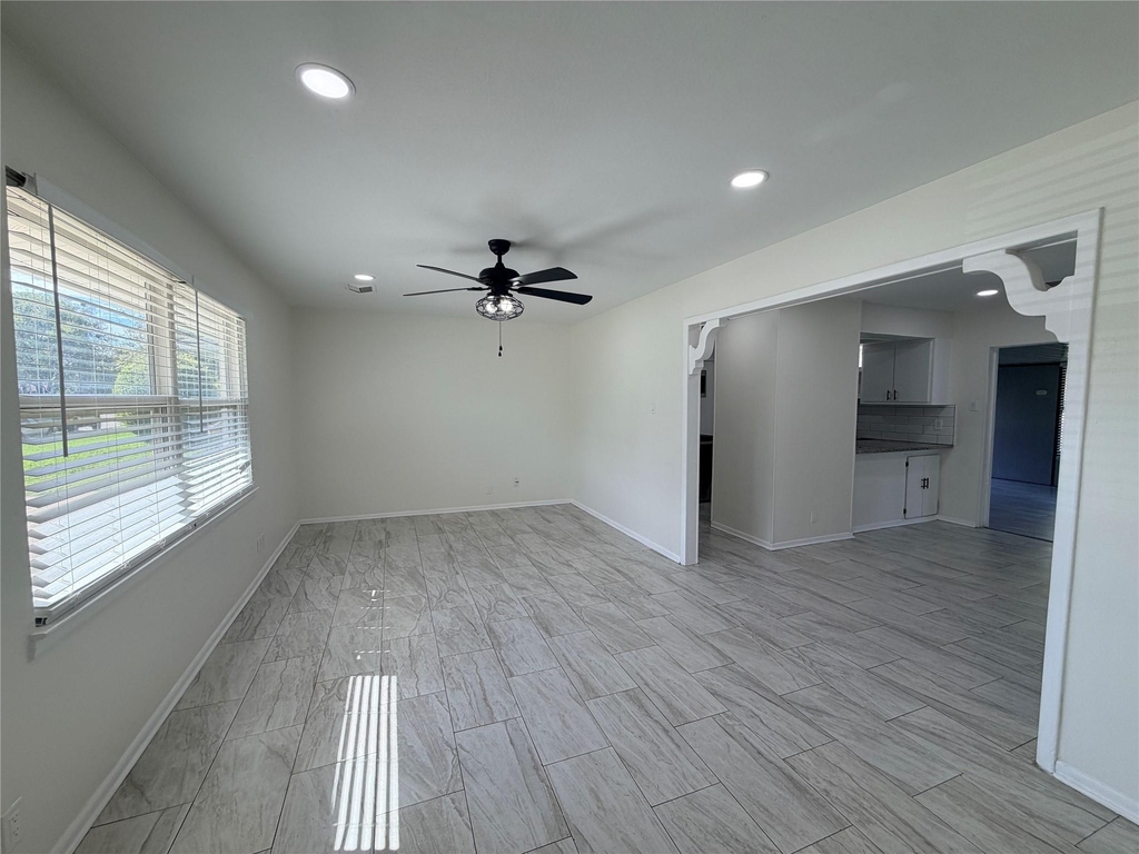2119 Greenway Street - Photo 1