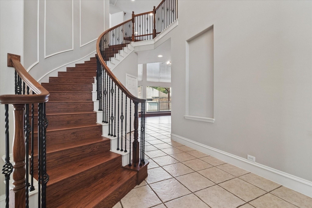 8323 Albritton Drive - Photo 8