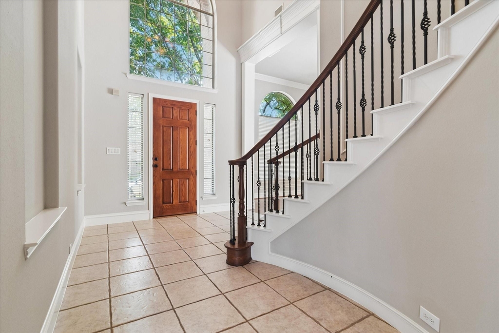 8323 Albritton Drive - Photo 3