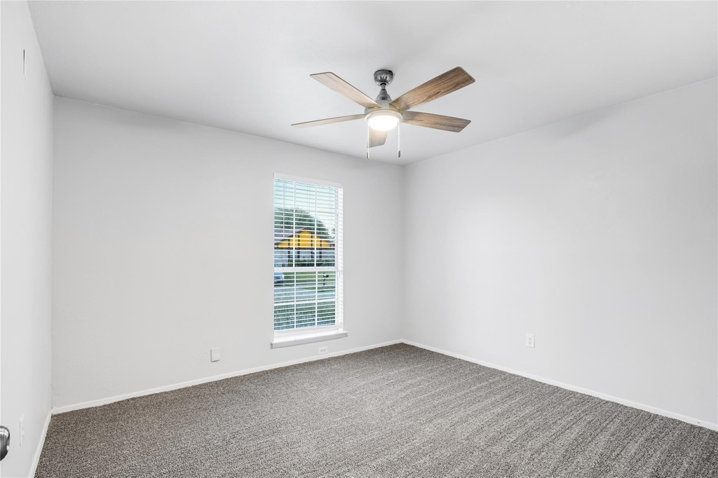 1714 Granada Drive - Photo 19