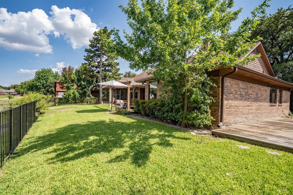 2428 Trellis Lane - Photo 28