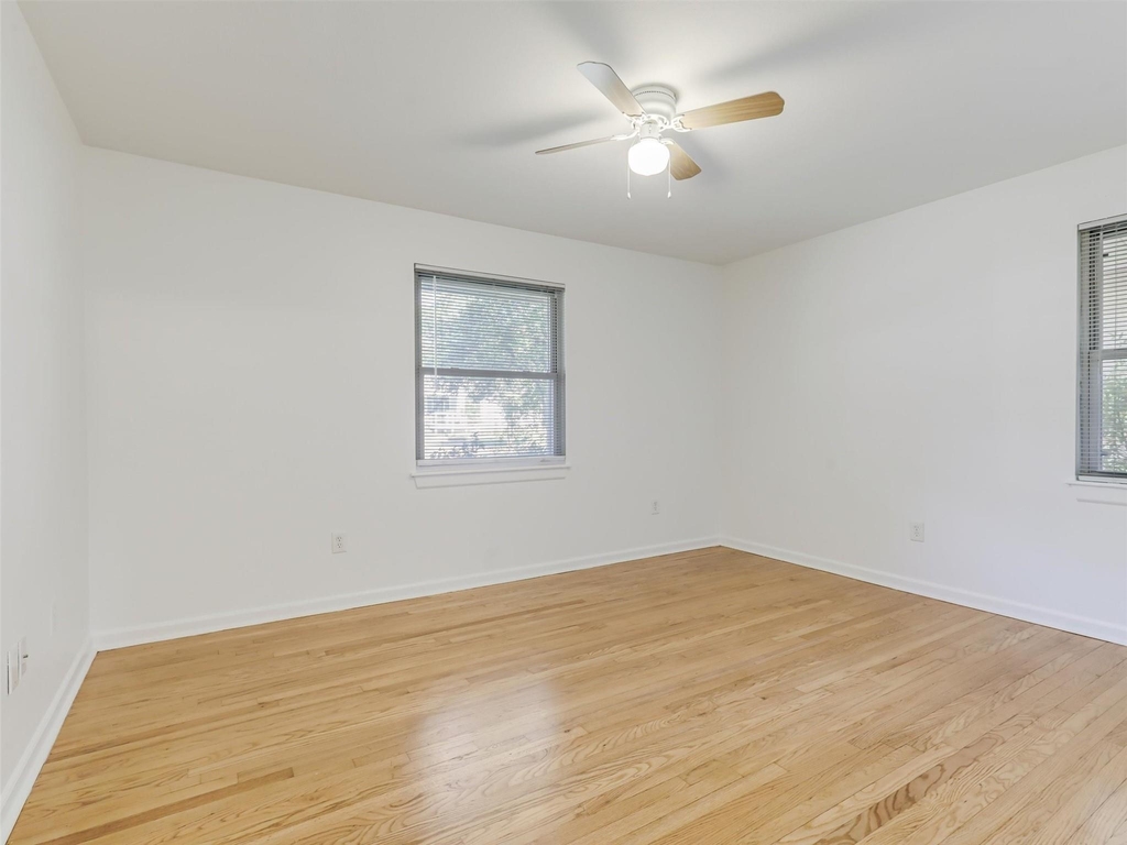 4026 Beechwood Lane - Photo 21