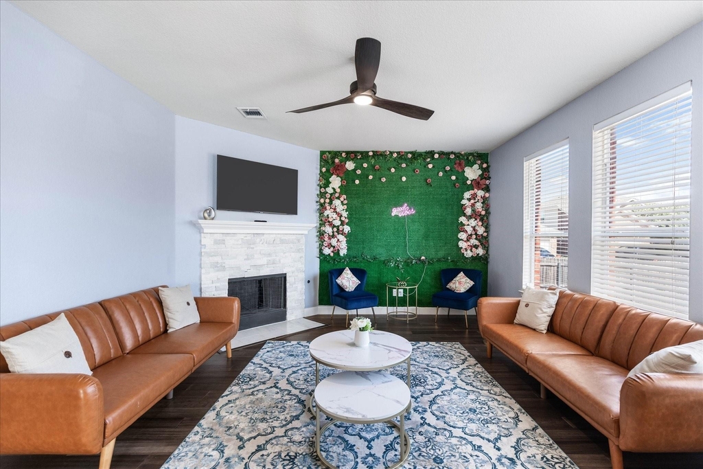 1047 Stream Drive - Photo 10
