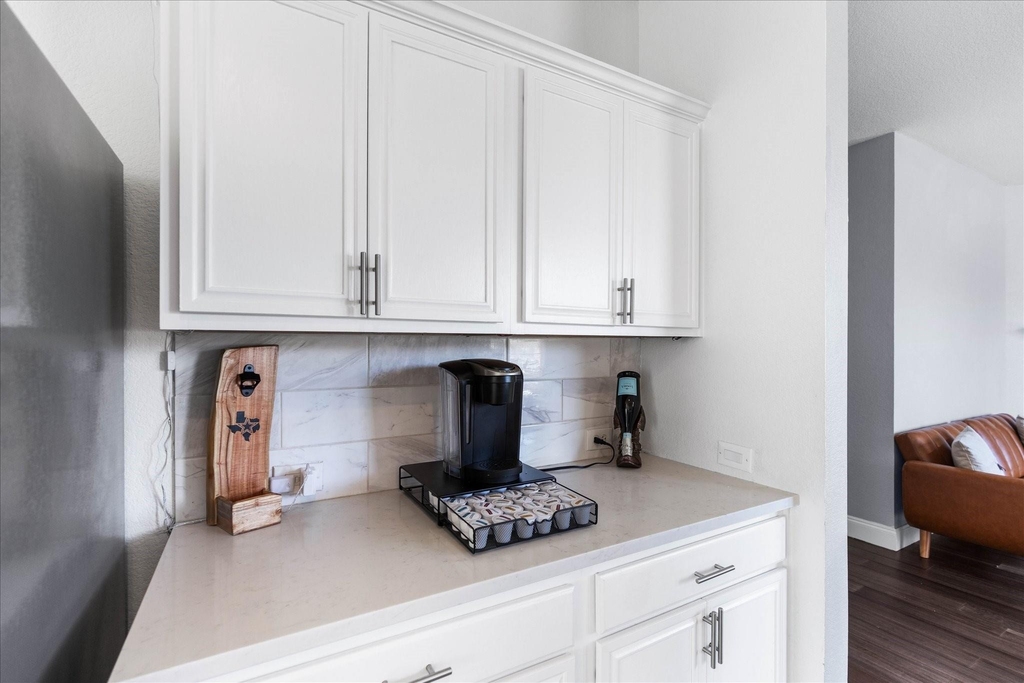 1047 Stream Drive - Photo 19
