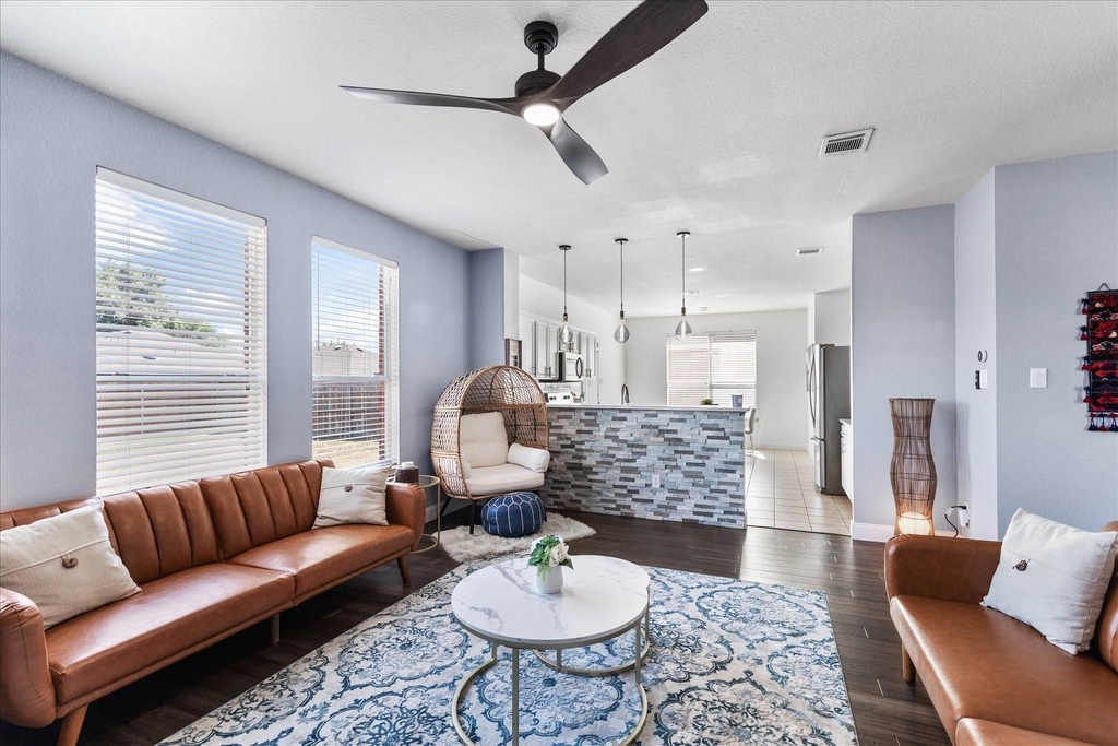1047 Stream Drive - Photo 11