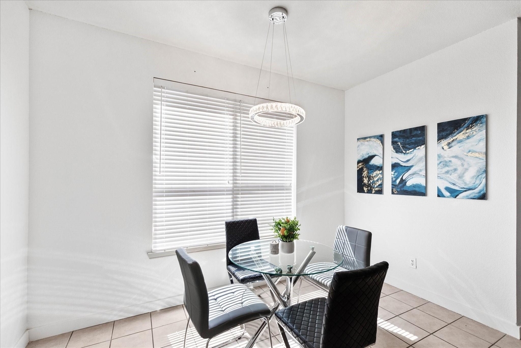 1047 Stream Drive - Photo 17