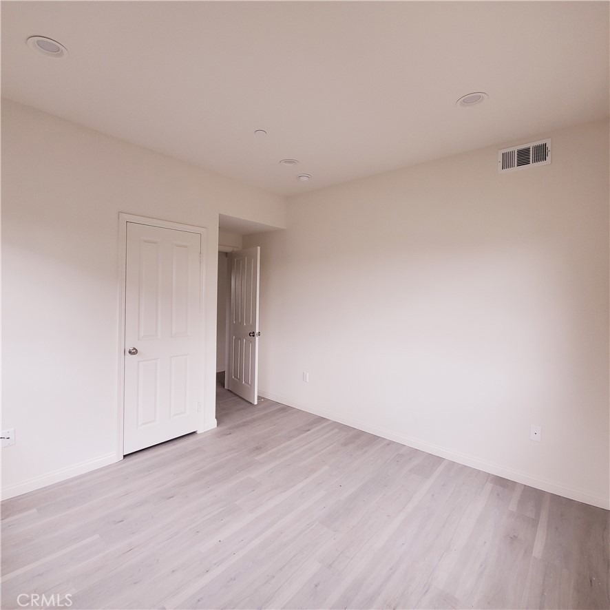 10341 Western Avenue - Photo 6