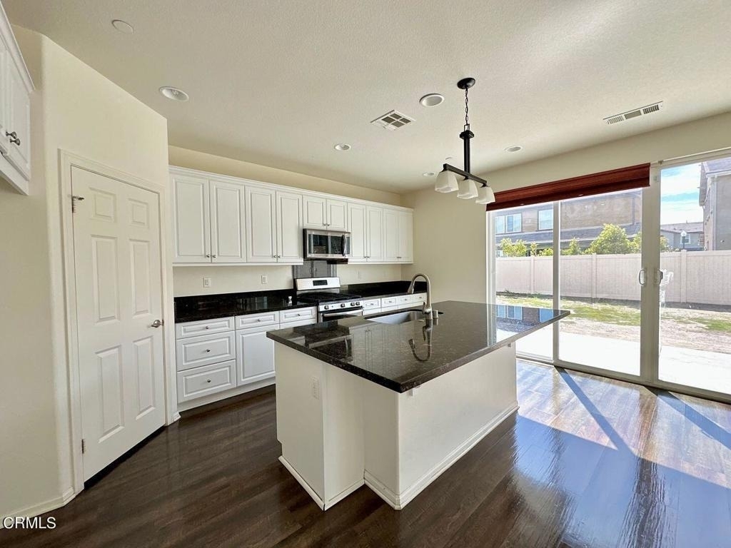 682 Seine River Way - Photo 10
