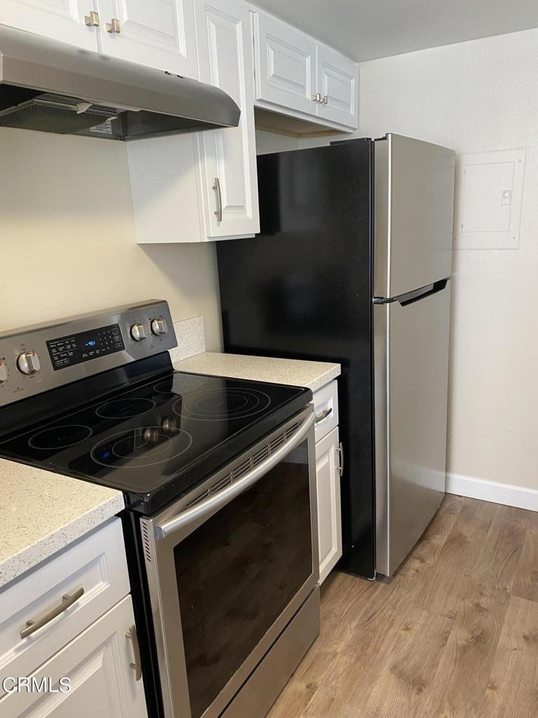 1235 Chalmette Avenue - Photo 1