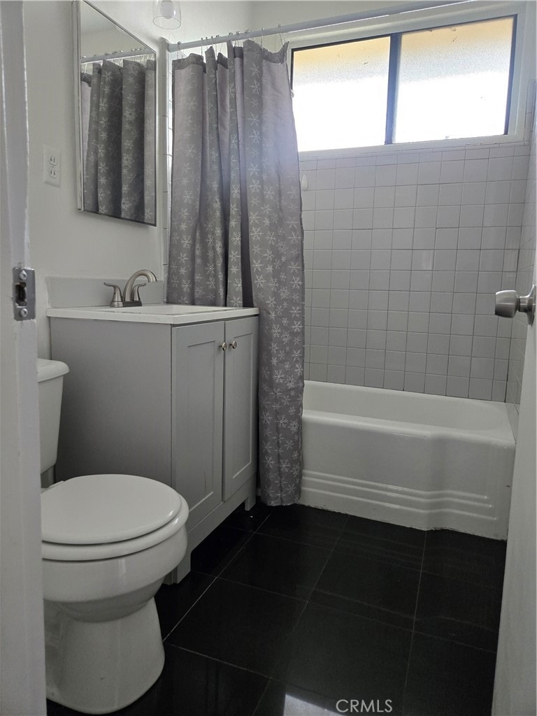 25437 Edgemont - Photo 41