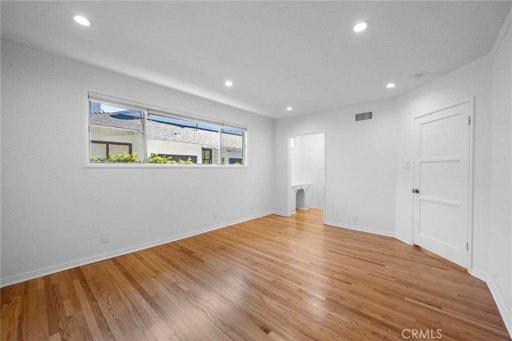12609 Milbank Street - Photo 13