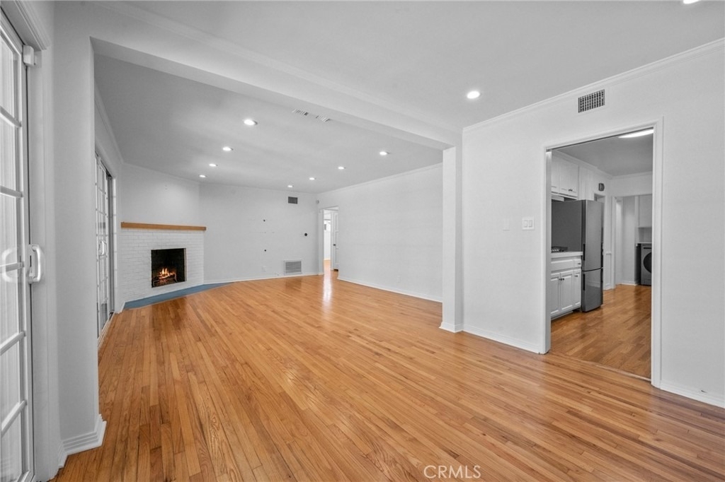 12609 Milbank Street - Photo 3