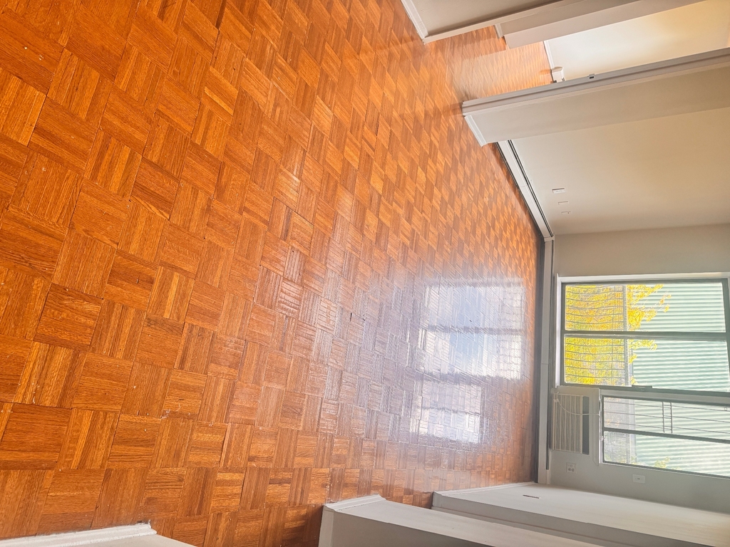 32-08 Union Street Flushing NY 11354 - Photo 4