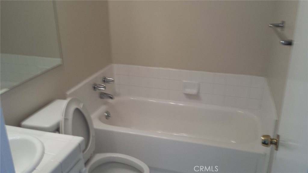 4474 Larwin Avenue - Photo 3