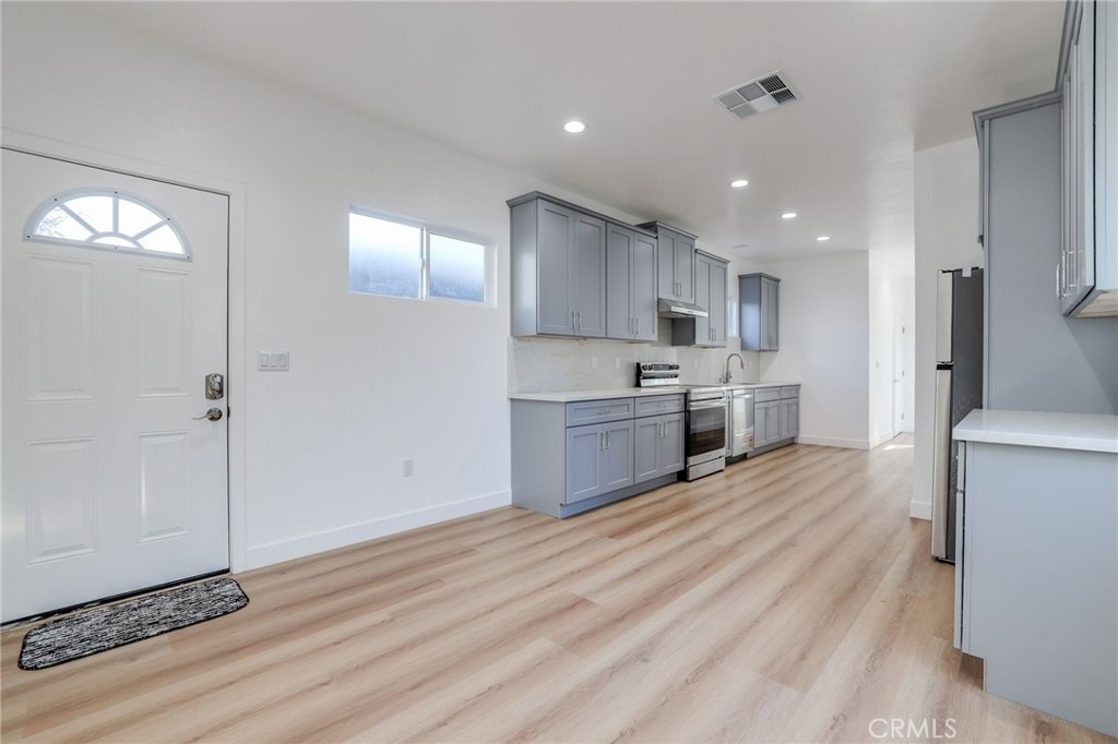 8686 Hastings Circle - Photo 0