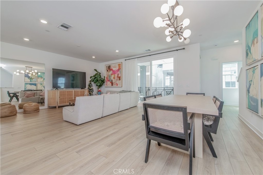 1092 W North - Photo 8
