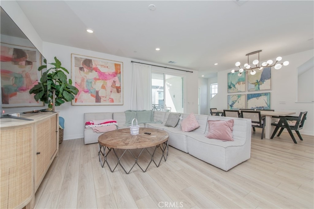 1092 W North - Photo 18