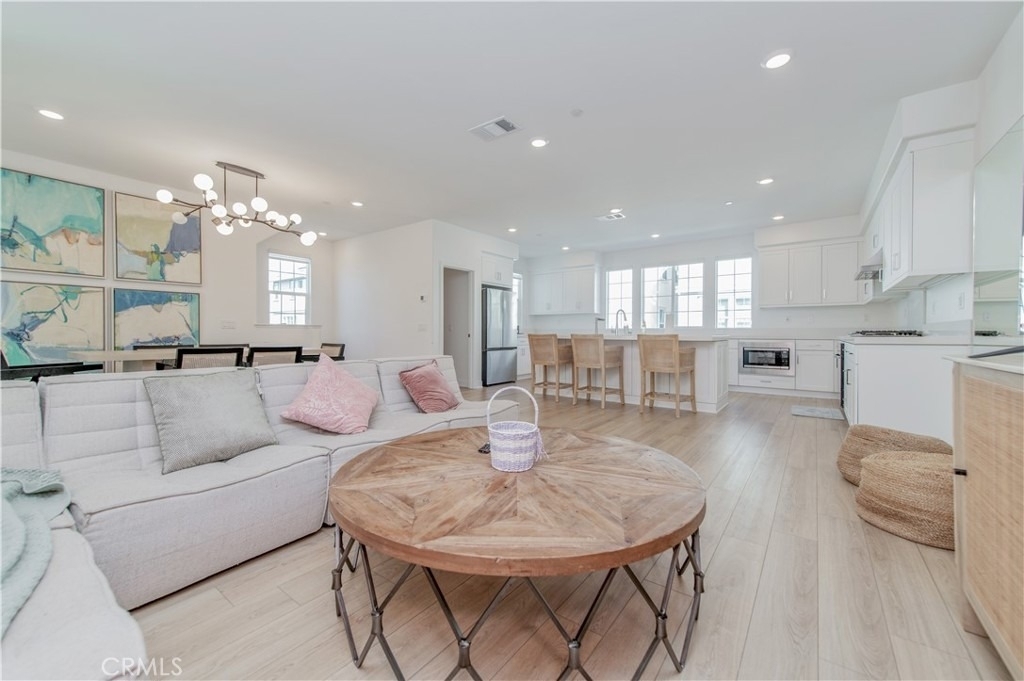 1092 W North - Photo 20