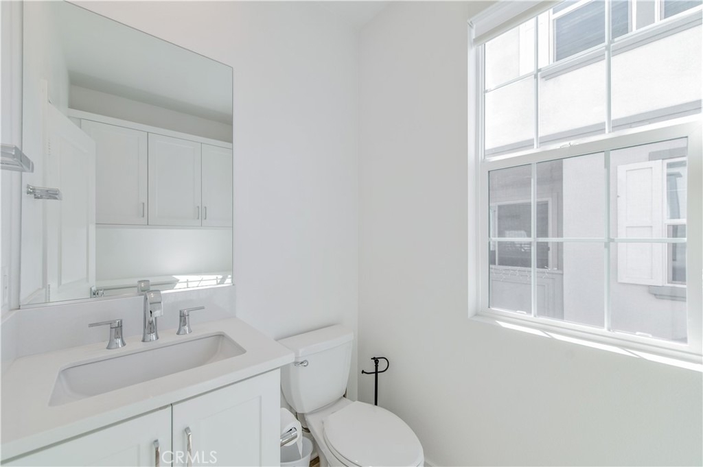 1092 W North - Photo 23