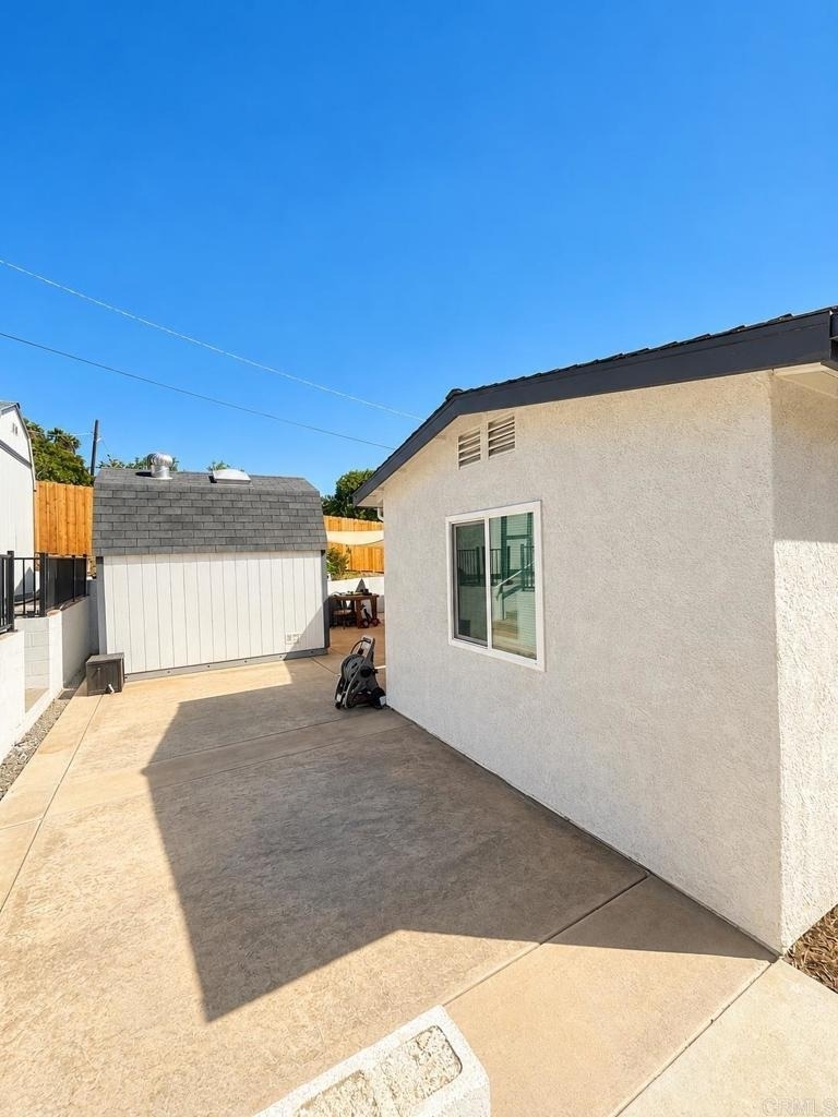 261 Hannalei Drive - Photo 2