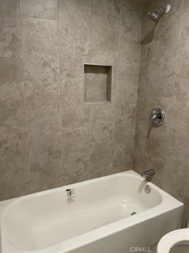 1140 Deseret Avenue - Photo 23