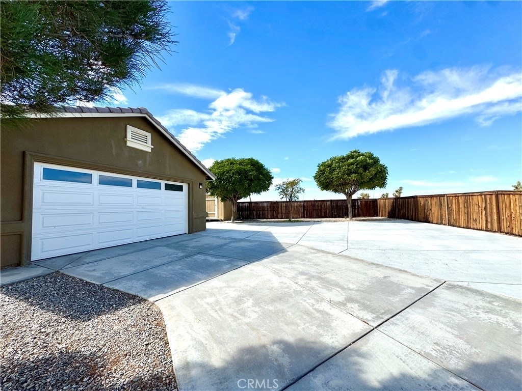 10307 Butte Street - Photo 1