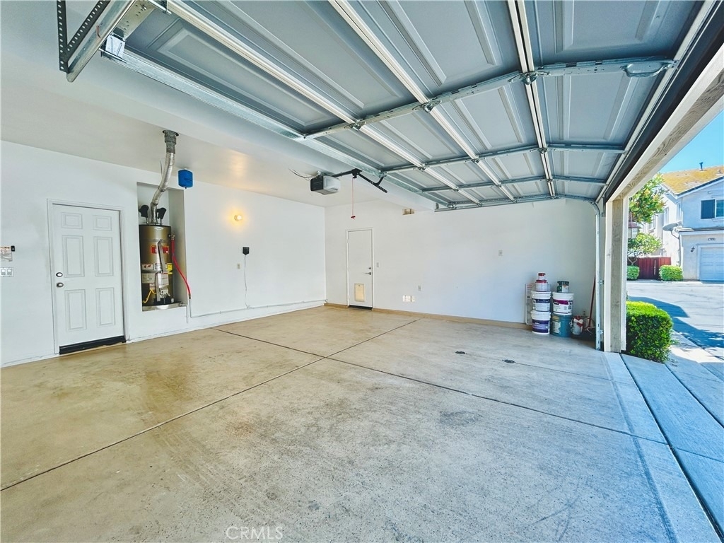 14602 Longwood - Photo 29