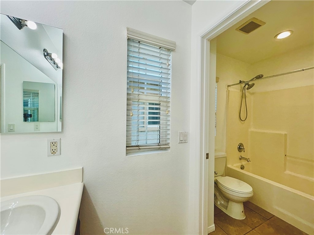 14602 Longwood - Photo 25