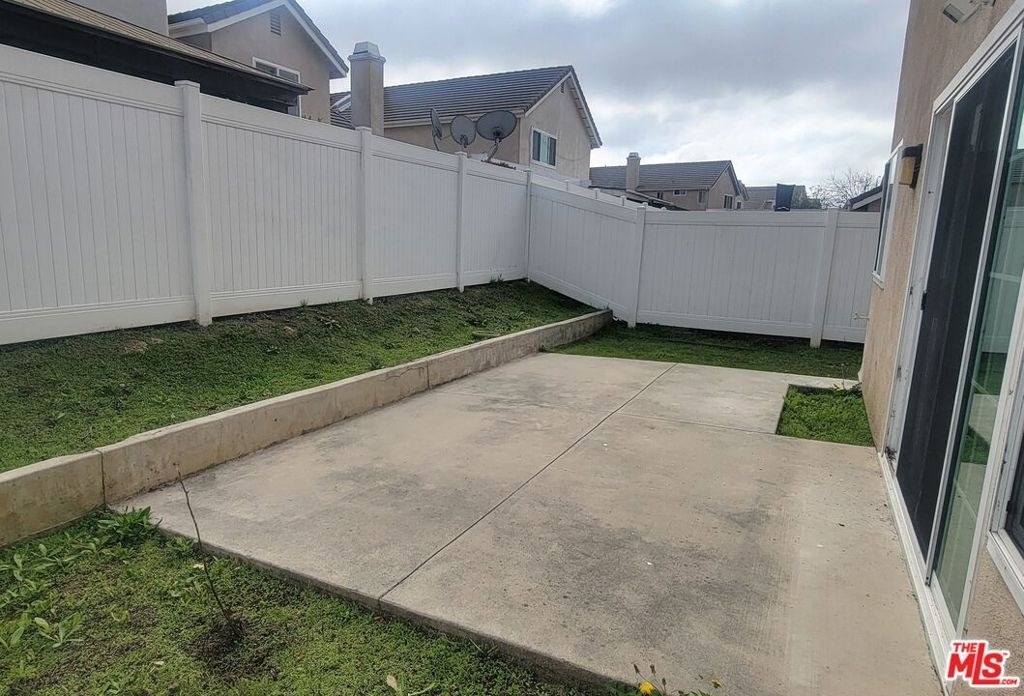 8740 Dartford Place - Photo 17