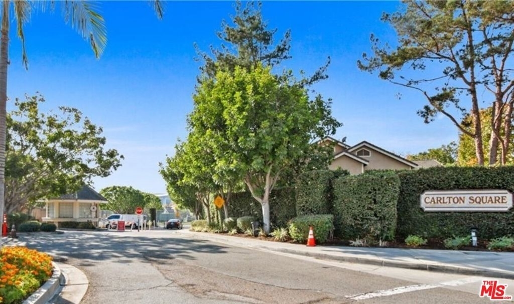 8740 Dartford Place - Photo 47