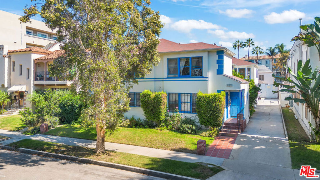 622 1/2 S Cloverdale Avenue - Photo 0